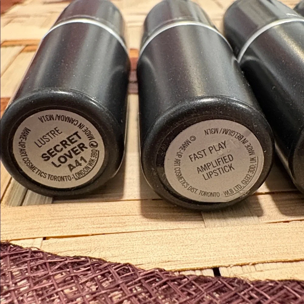 💄 DISCONTINUED MAC OG LIPSTICKS 💄
